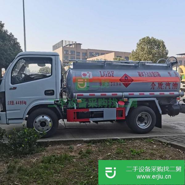湖北出售二手東風多利卡全柴88馬力2噸油罐車