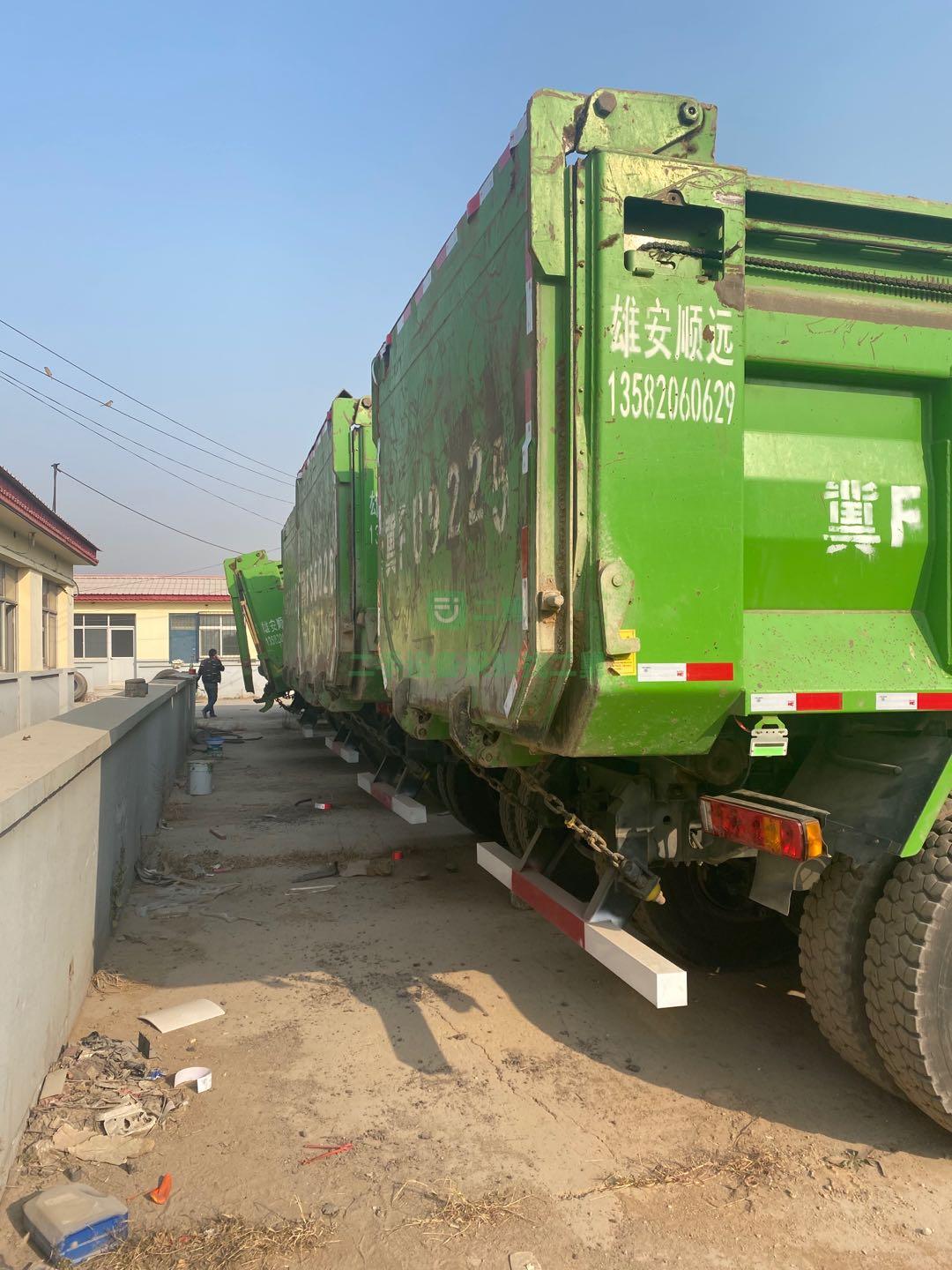出售一臺(tái)19年2月的歐曼自卸車，箱長(zhǎng)6米