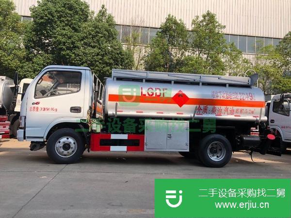 河北出售二手5噸東風115馬力油罐車萬里揚5擋變速箱