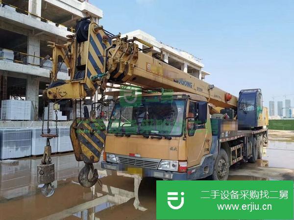 河北出售二手柳工25噸4節臂吊車