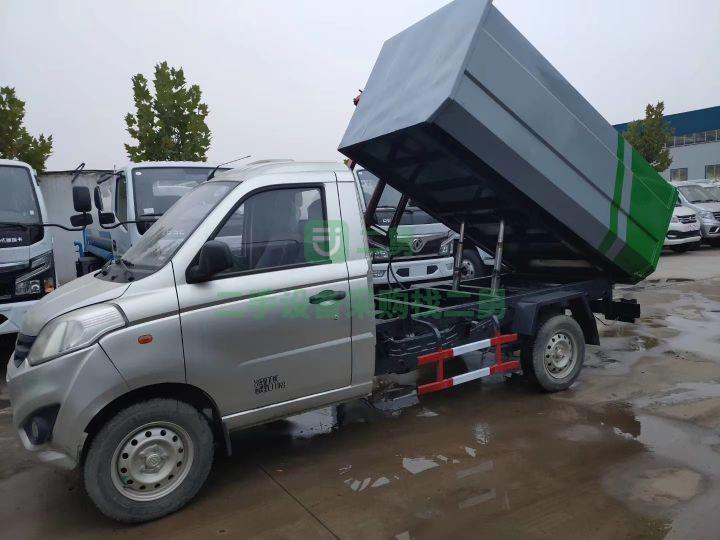 出售18年的福田垃圾車，九成新