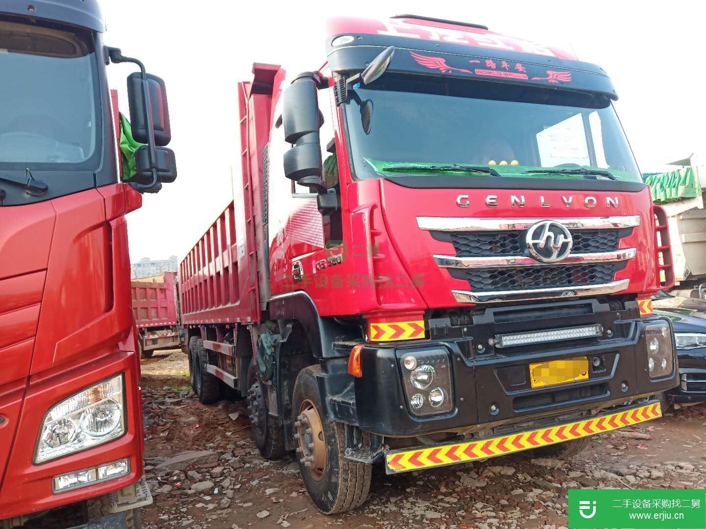 江西出售二手上汽紅巖520馬力自卸車(chē)