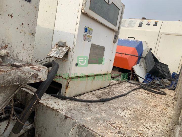 出售中聯(lián)重料9014電車載泵一輛