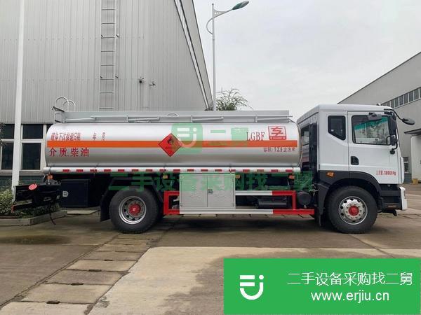 天津出售二手東風油罐車10噸康明斯180馬力發動機