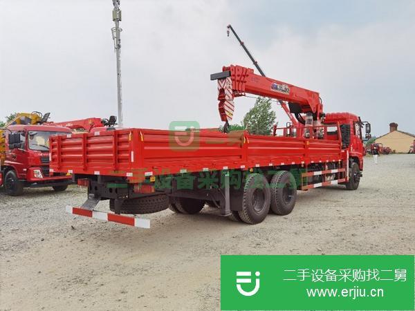 湖北出售二手東風D3后八輪搭載威力12噸隨車吊