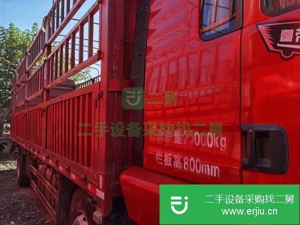 湖北出售二手國五前四后四9.6米高欄貨車,270濰柴發動機