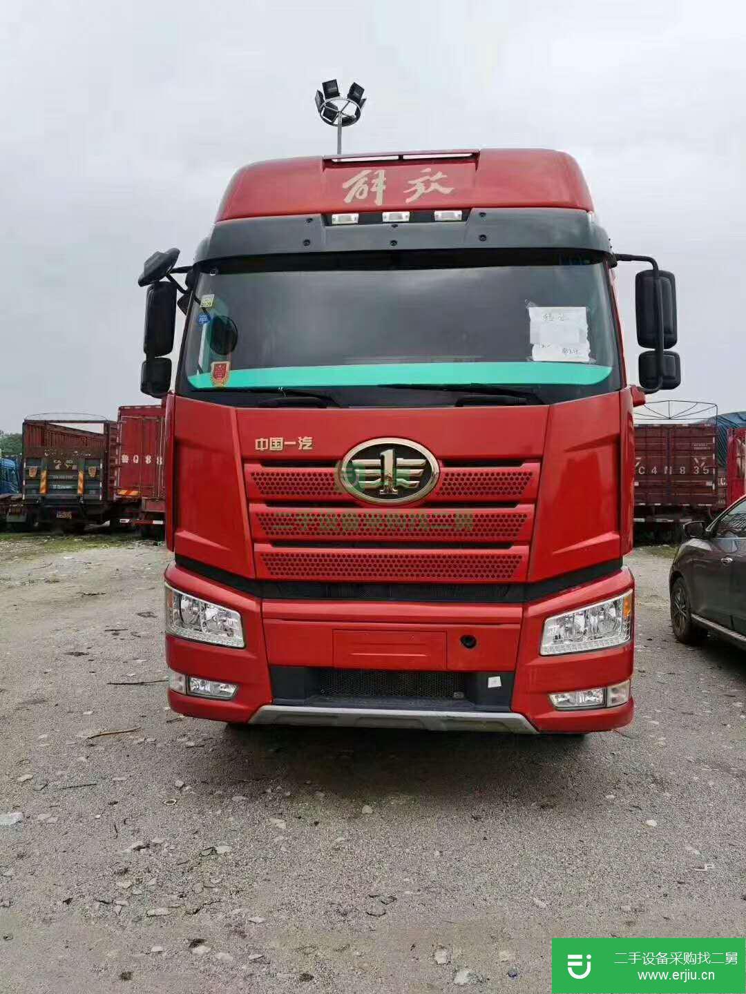江西出售二手一汽解放550馬力半掛車