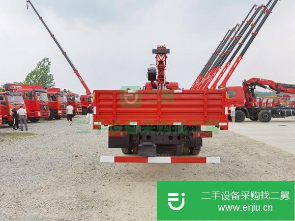 湖北出售二手東風D3后八輪搭載威力12噸隨車吊
