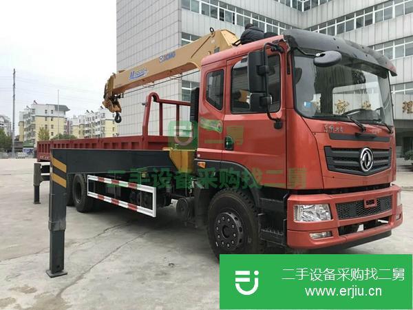 遼寧出售二手徐工12噸隨車吊可分期