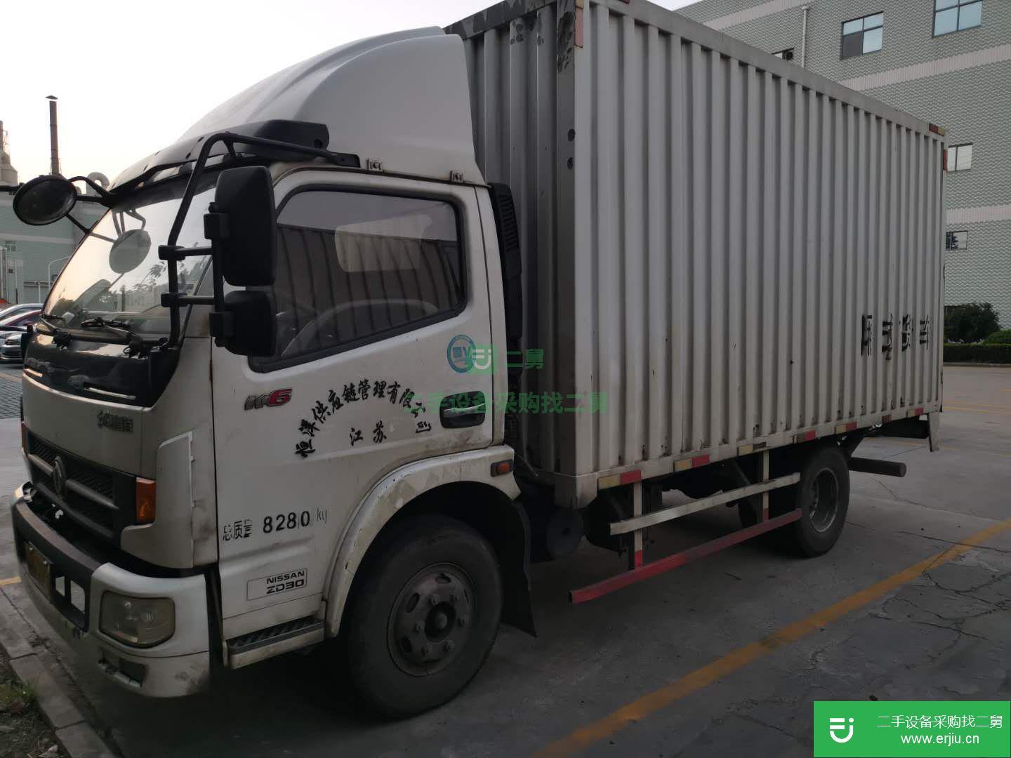 江蘇出售二手東風118馬力貨車
