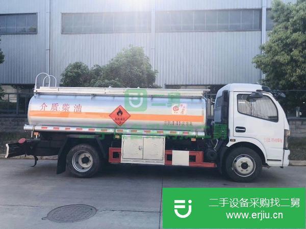 湖北出售二手8噸油罐車玉柴150馬力8.09立方