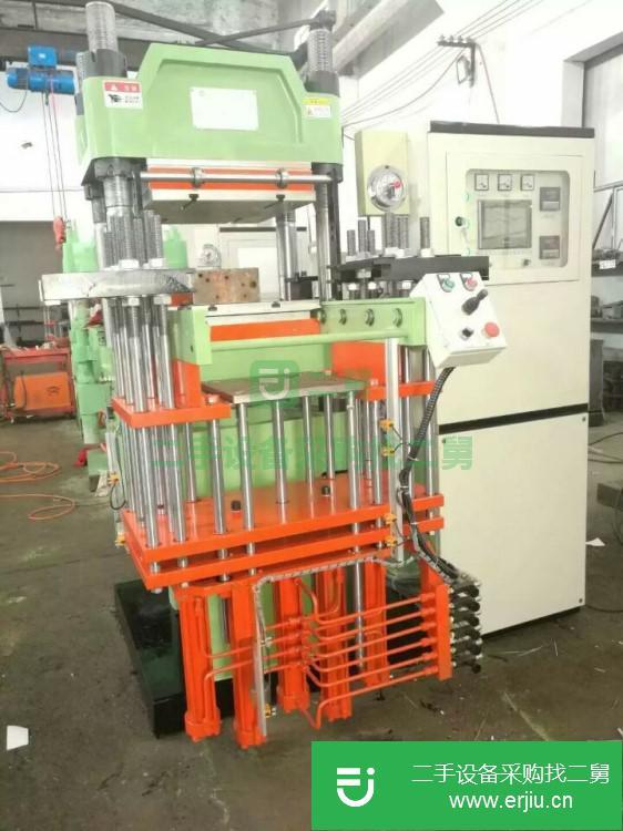 山東出售二手5RT橡膠液壓平板硫化機(jī)