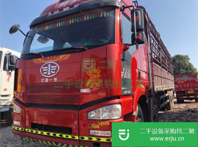江西出售二手解放J6P前四后八9.6高欄載貨車