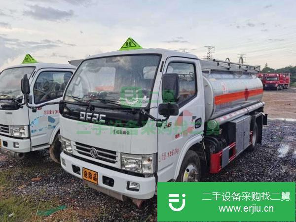 河北出售二手東風(fēng)多利卡8噸油罐車