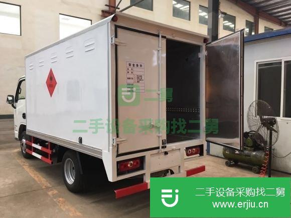 湖北出售二手危險(xiǎn)品廂式運(yùn)輸車(chē)