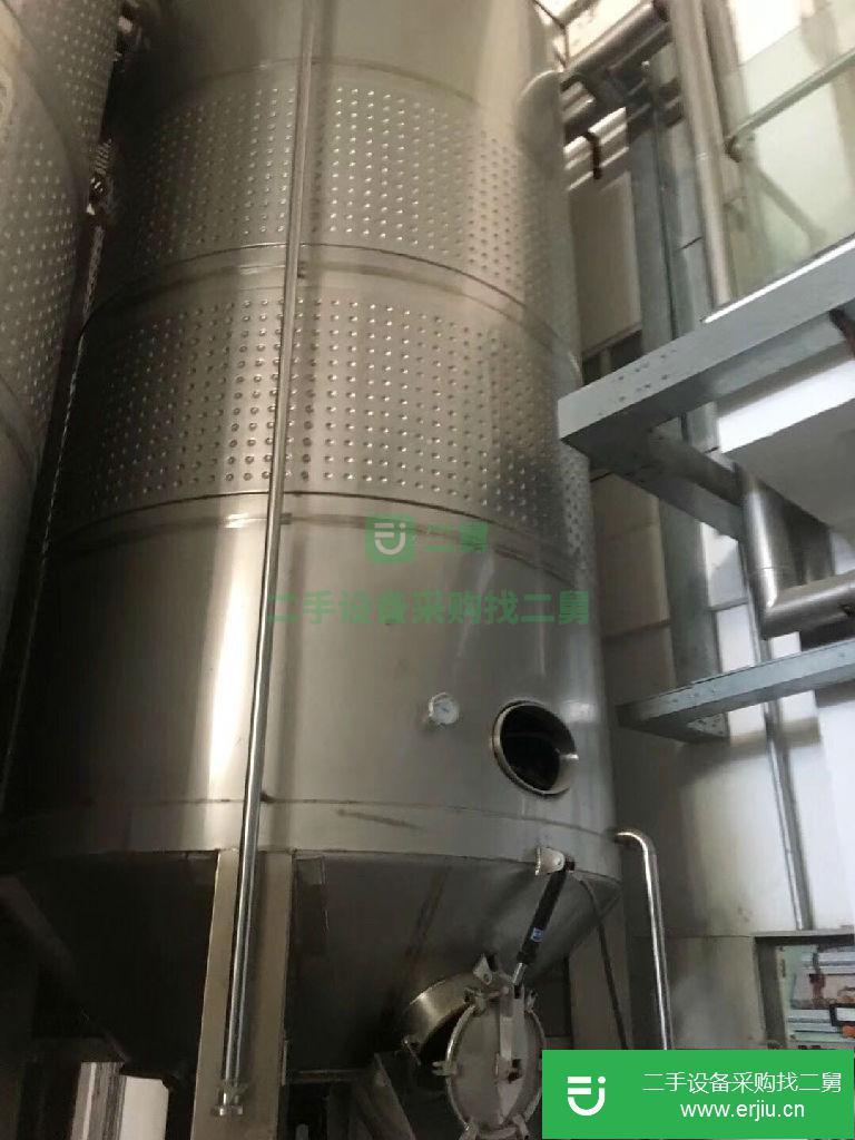 山東出售二手50噸立式不銹鋼儲罐