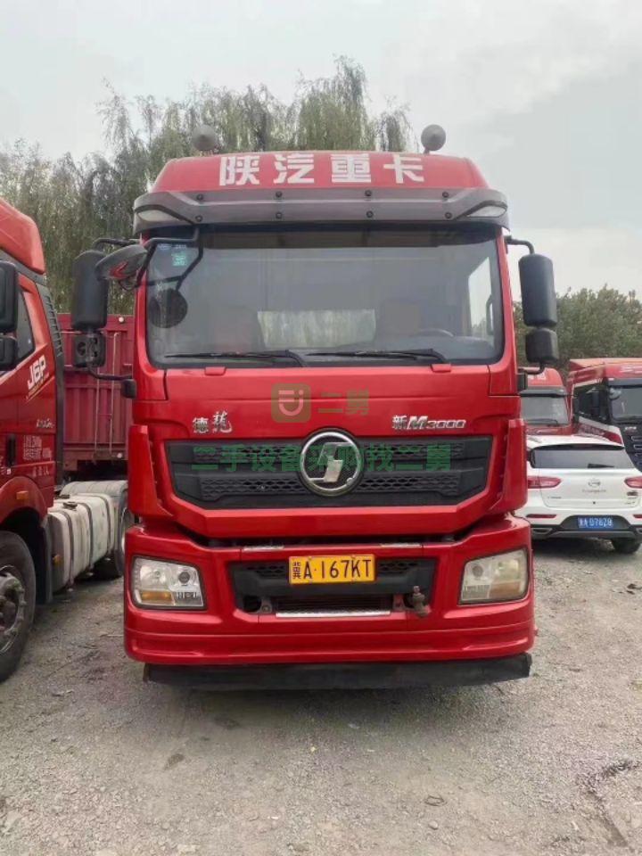 出售德龍新m3000馬力400牽引車，國五原車原版
