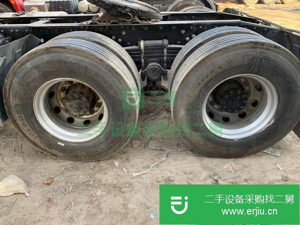 吉林出售解放牽引車  460馬力錫柴發(fā)動機國四排放