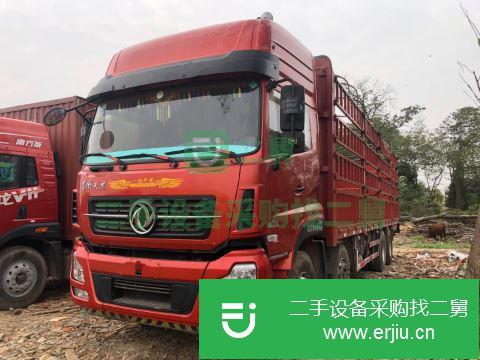 江西出售二手東風天龍前四后八倉柵式貨車