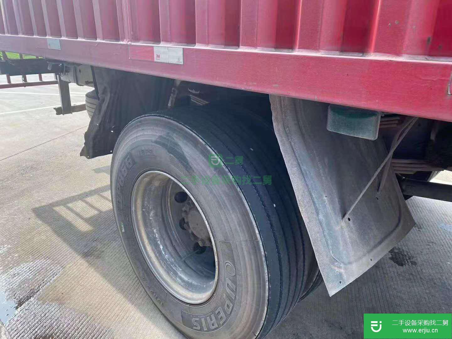 江西出售二手東風(fēng)柳箱式貨車