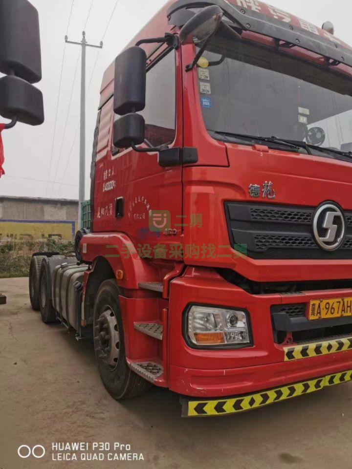 出售德龍新m3000馬力400牽引車，國五原車原版