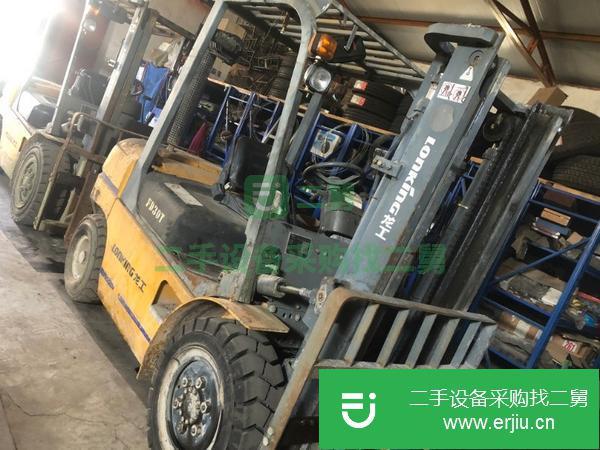 山西出售二手龍工叉車(chē)工作時(shí)間1300小時(shí)