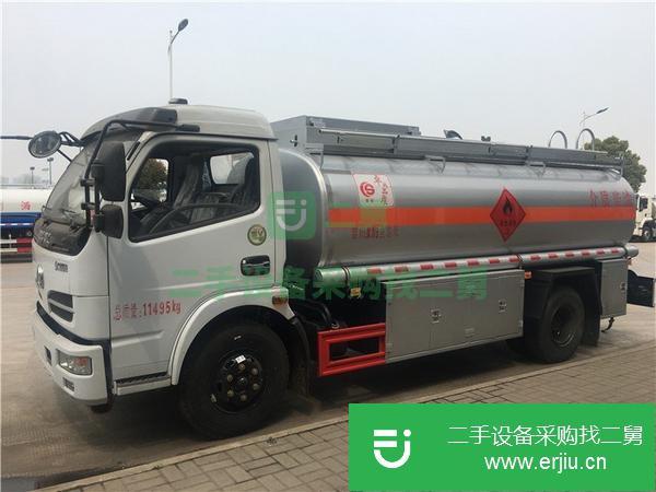 江蘇出售二手東風多利卡國五8噸油罐車
