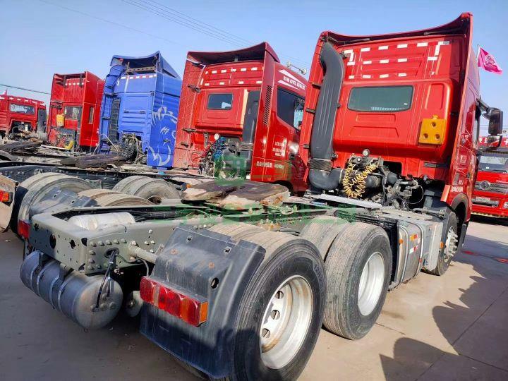出售18年2月豪沃T7H牽引車，540馬力德國曼技術發動機，國五排放