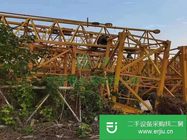 新疆出售二手中聯(lián)6517標(biāo)高塔吊10噸