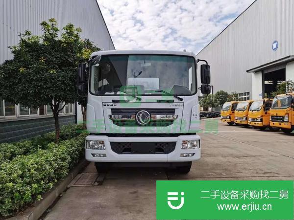 山東出售二手東風危險品油罐車康明斯190馬力發動機