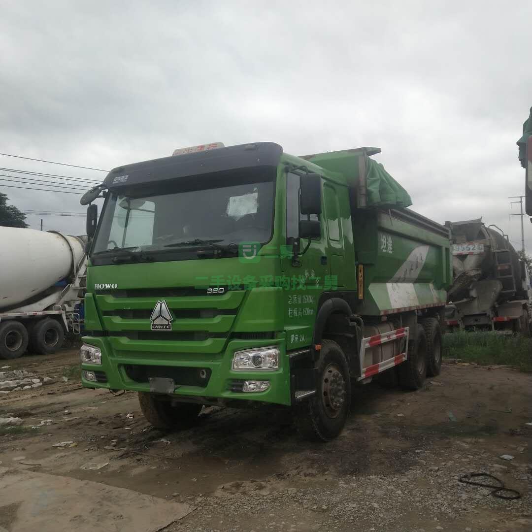 出售二手豪沃自卸翻斗車，原版原裝