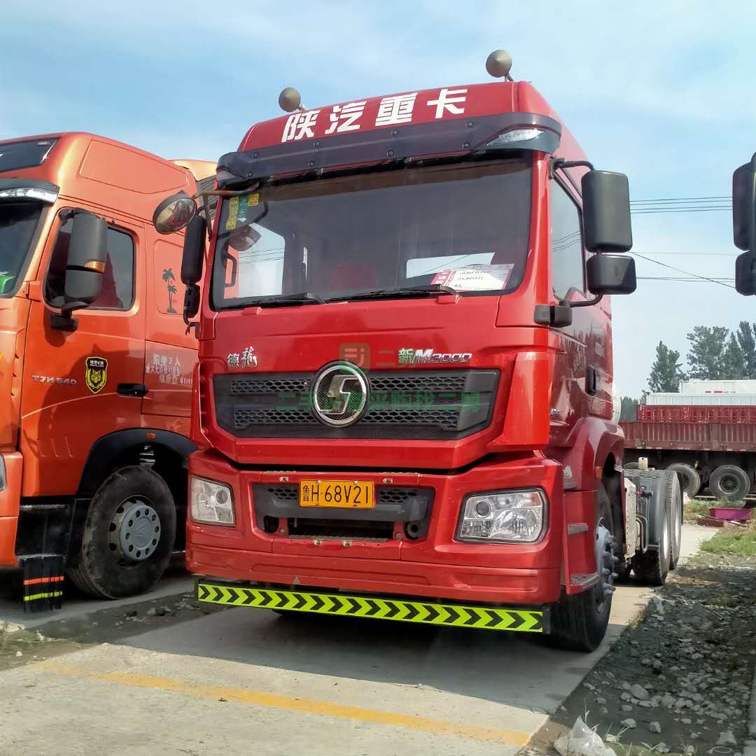 出售二手18年的豪沃牽引車可分期