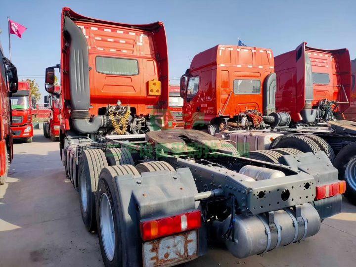 出售18年2月豪沃T7H牽引車，540馬力德國曼技術發動機，國五排放