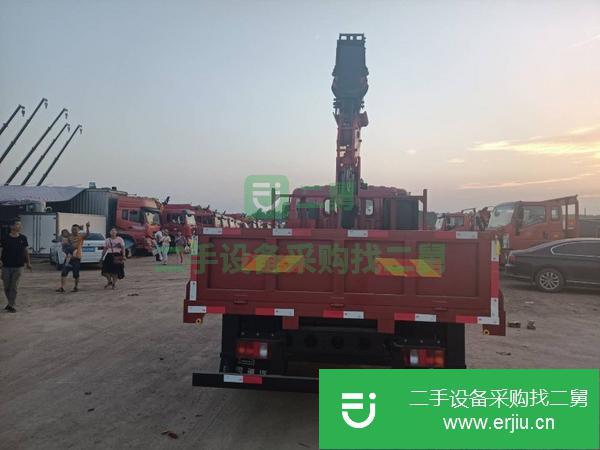 湖北出售二手5噸隨車吊可包上個人戶可按揭