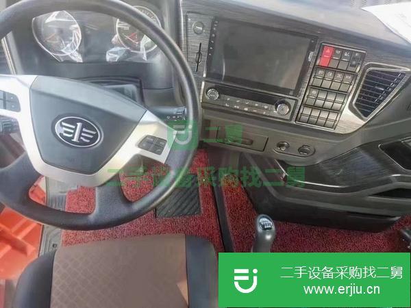山東出售北方版領航版解放牽引車，460馬力濰柴動力 國六12檔