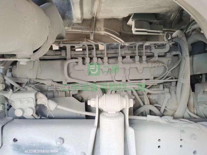 出售17年國五豪沃攪拌車，三一上裝，大12方罐，車況精品