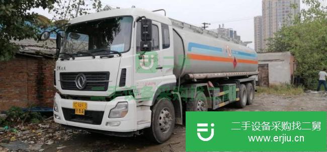 湖北出售二手東風天龍前四后八油罐車
