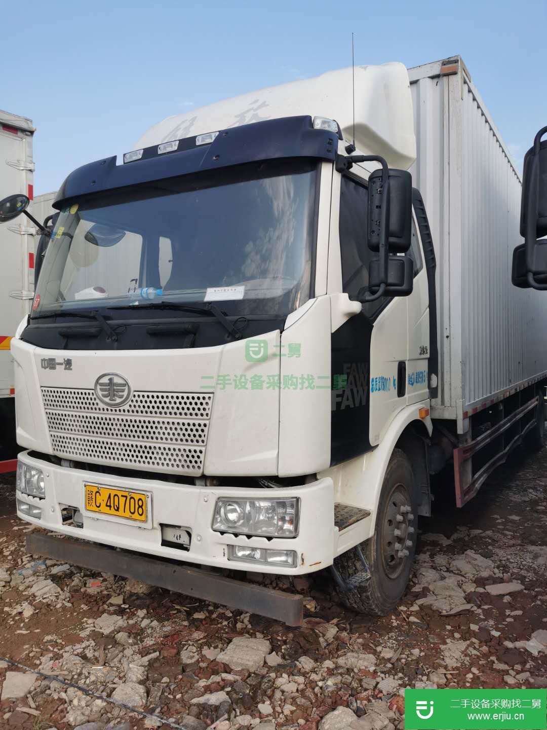 江西出售二手一汽解放220馬力貨車