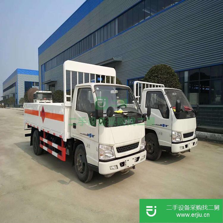 湖北出售二手東風危險品廂式運輸車支持分期