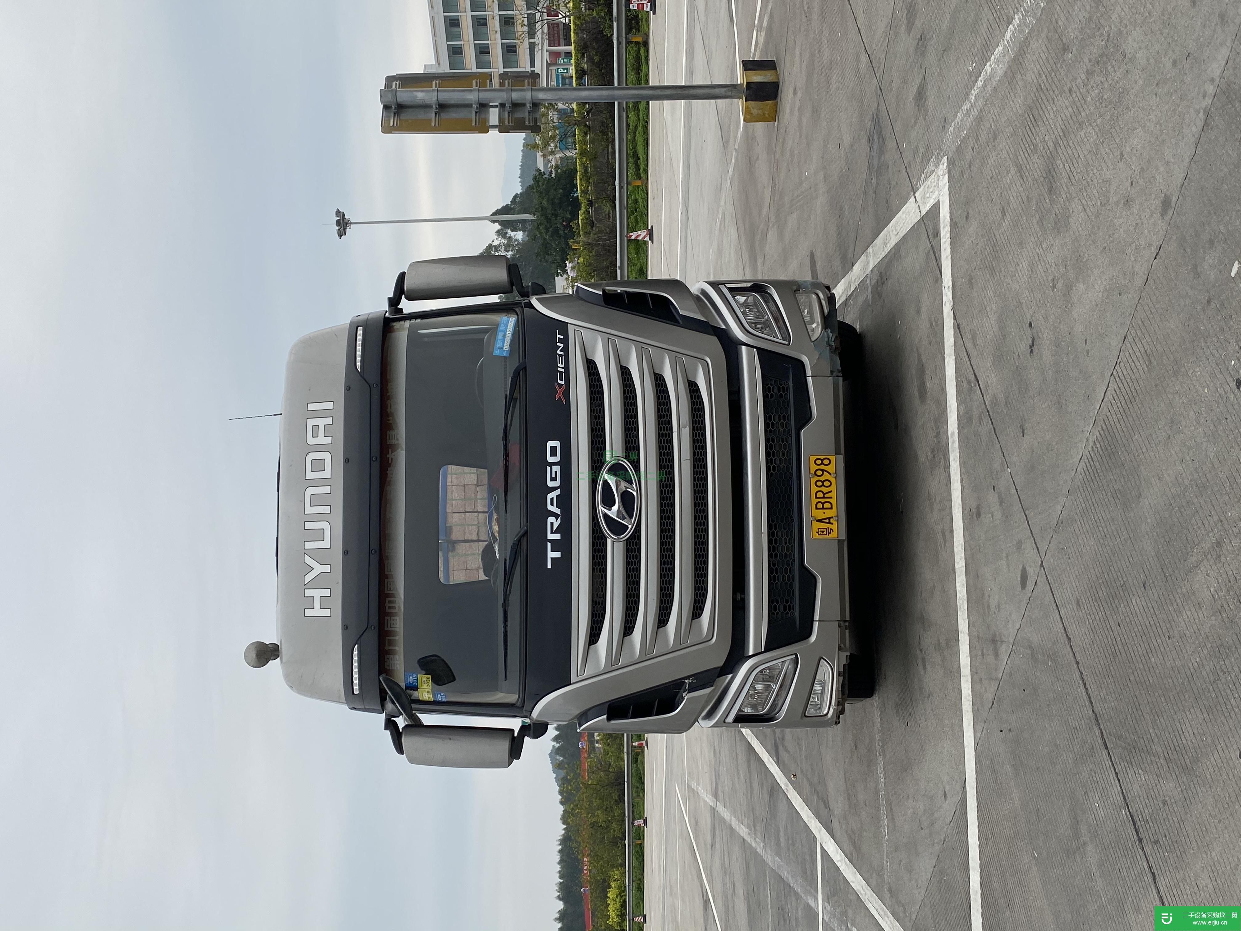 廣東出售二手現代440馬力半掛車