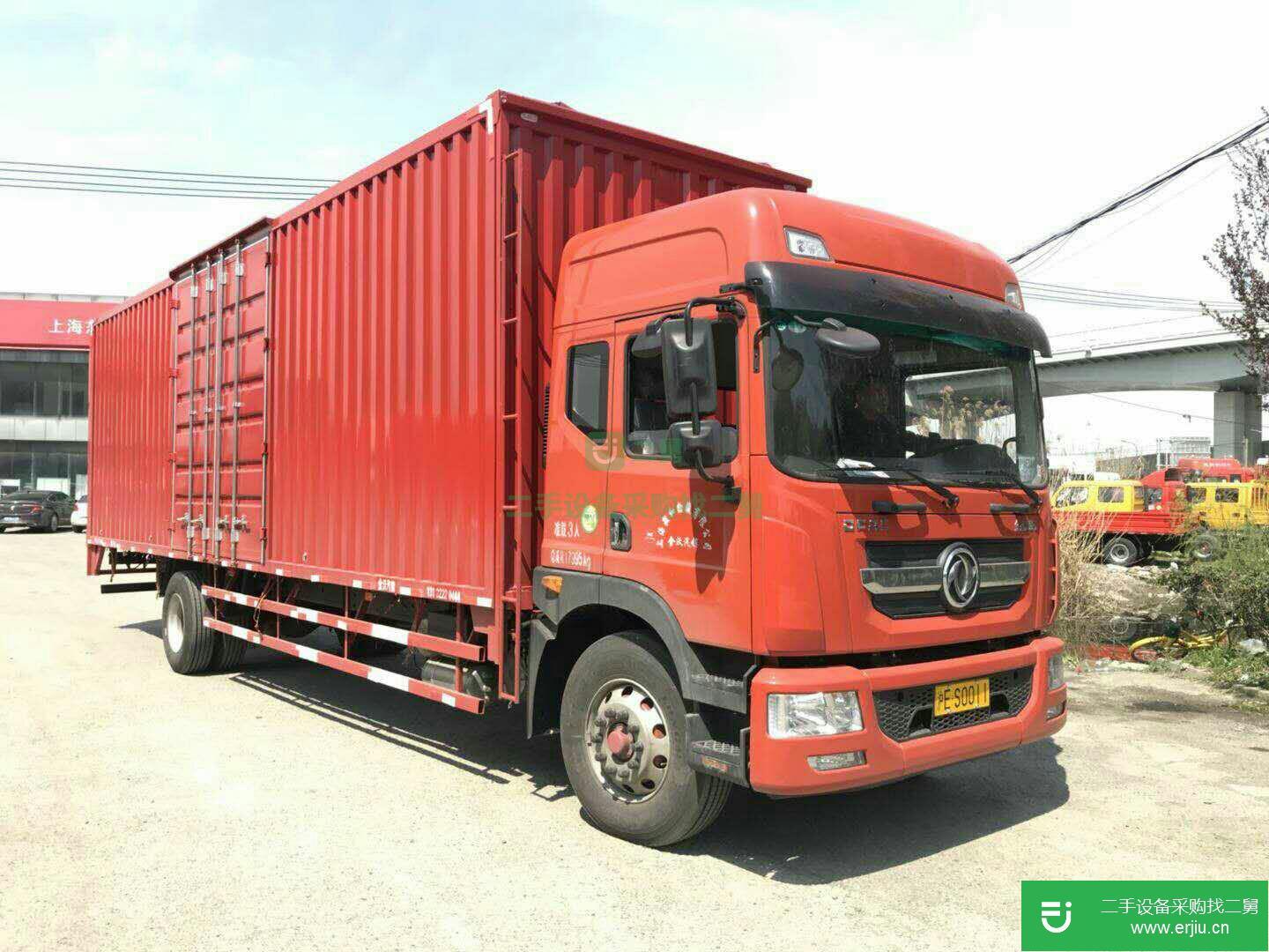 上海出售二手東風多利卡箱式貨車