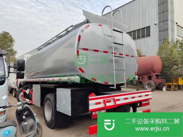 江蘇出售二手國六15噸加油車可上個人戶
