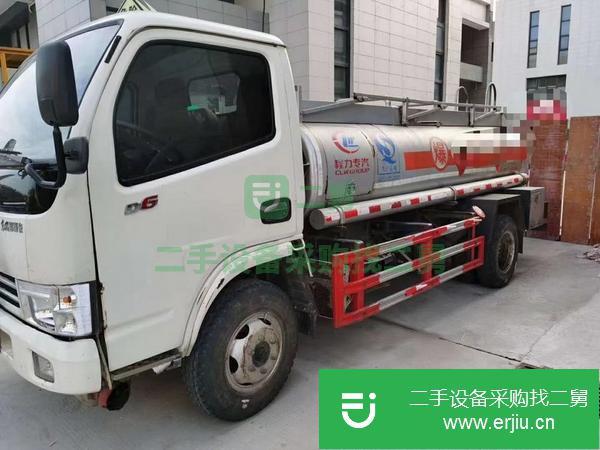 江西出售二手2噸102馬力油罐車