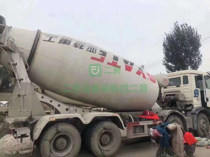 出售17年豪沃亞特攪拌車大20方車況精品全國提檔分期按揭