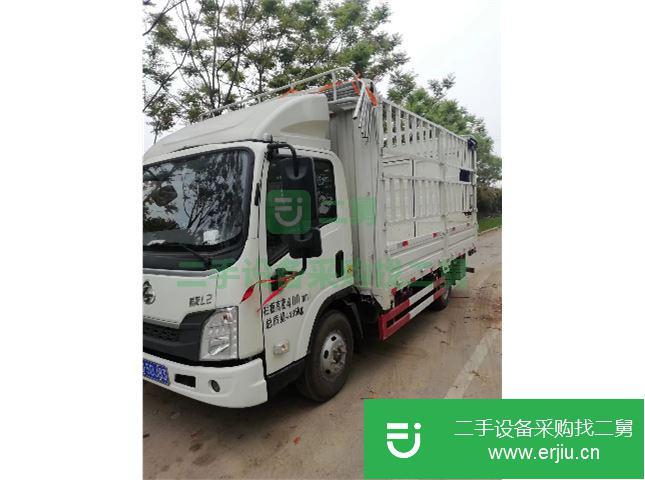 江蘇出售二手東風柳汽4.2米單排倉柵式載貨車