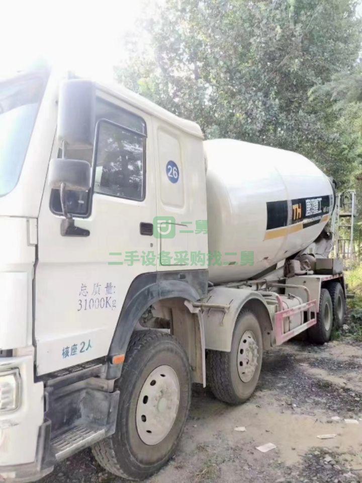 出售18年豪沃攪拌車，唐鴻上裝，拉23方罐子，車況精品