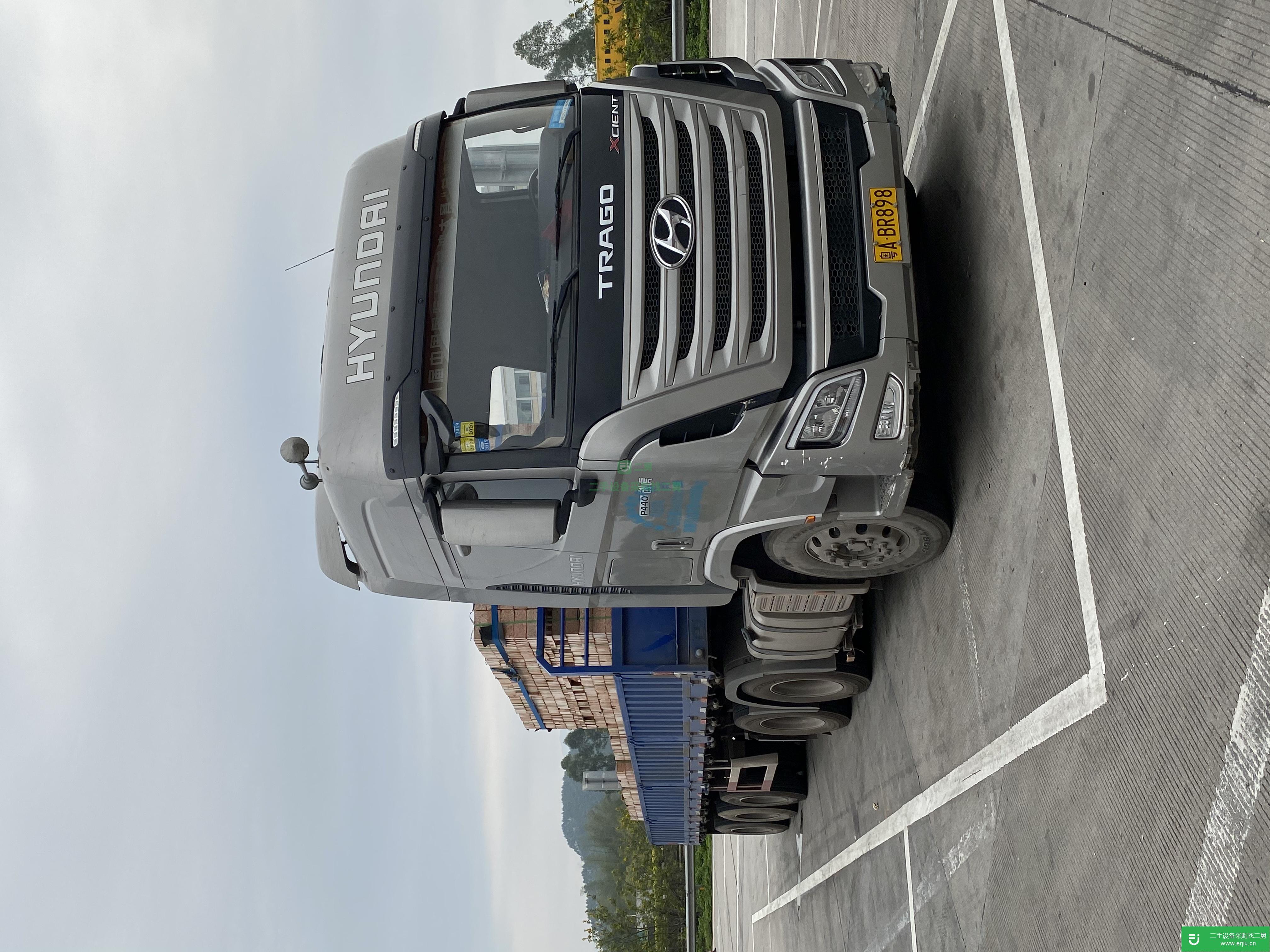 廣東出售二手現代440馬力半掛車