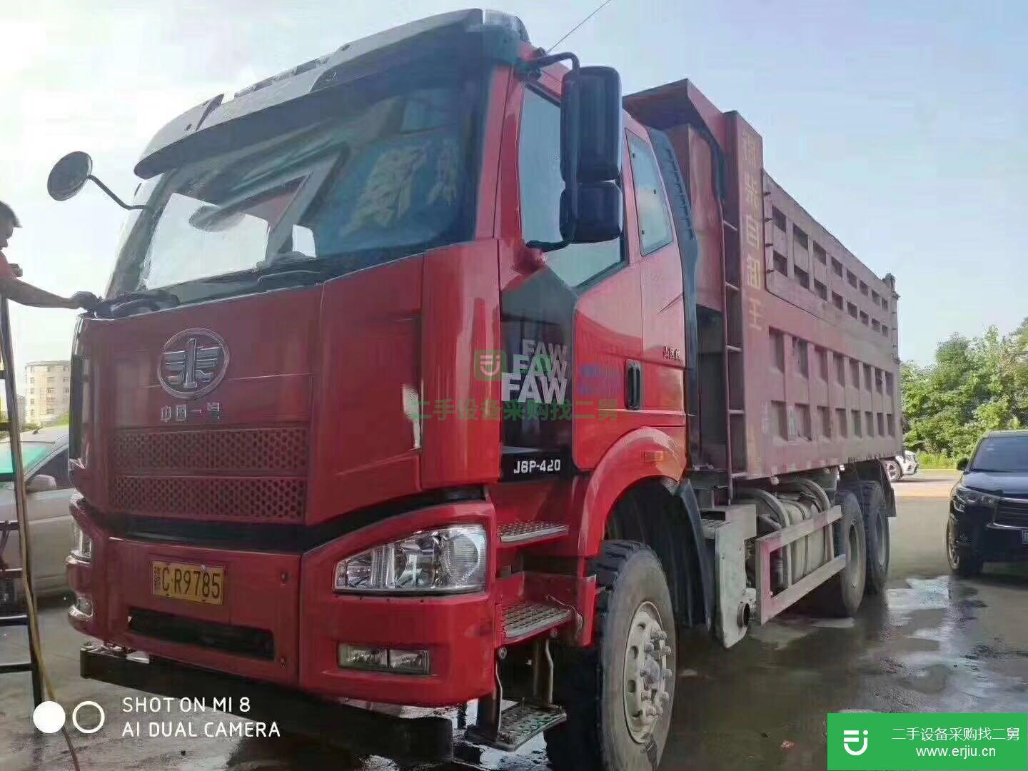 江西出售二手解放J6P自卸車