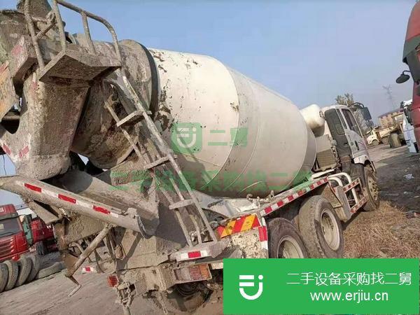四川出售二手17年國五豪曼后八輪10方攪拌罐車
