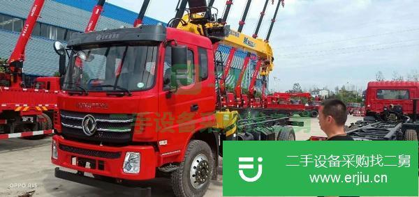湖北出售二手東風D17單橋隨車吊配徐工8噸吊機可分期包上戶